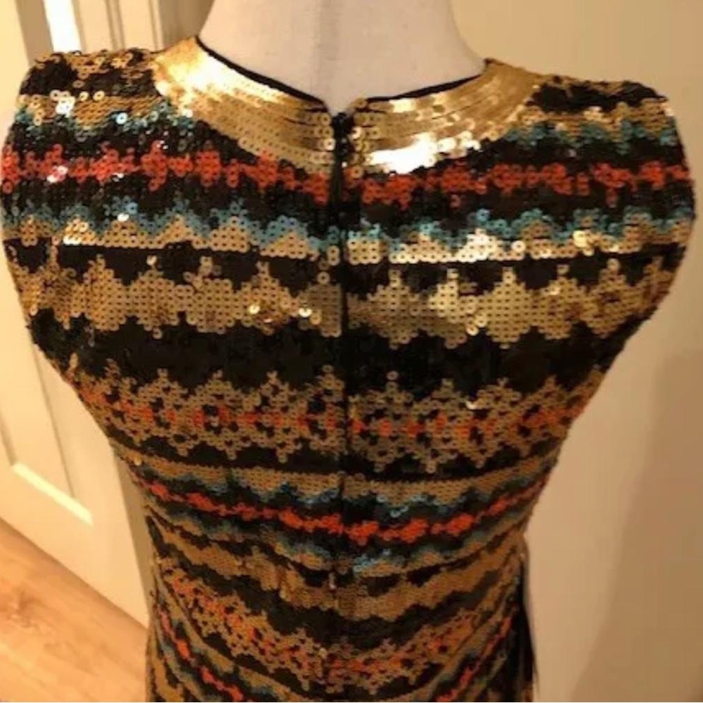💋 bebe limited edition embellished sequin M gold dress New RARE 💋 - Picture 5 of 9